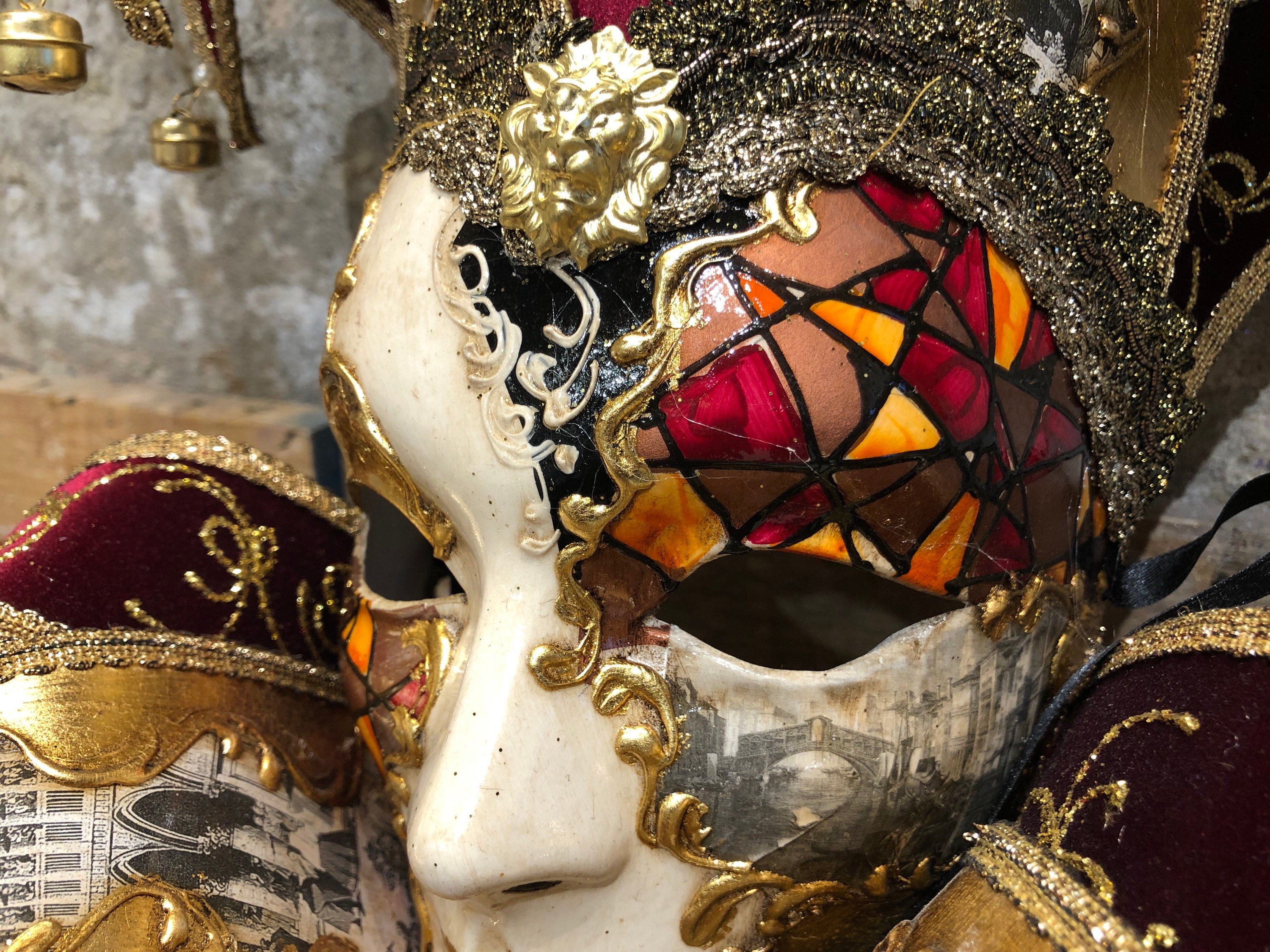 Elegant Jester Mask, Handcrafted and Decorated in Venice - Venetian ...