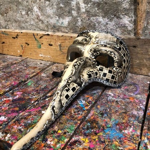 Venetian Zanni Carnival Mask - Handcrafted and Decorated Venetian Mask - Carnival Party Mask