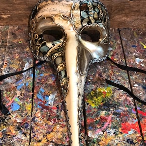 Carnival eye mask - Zanni carnival mask - Hand drawn and decorated Zanni Venetian mask