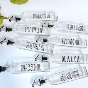 Oil Dispenser Bottles Set of 4 with Vinyl Labels / Glass Dispenser with Labels / Oil Bottles with Labels / Bottles with Rack