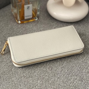 Cartera de piel italiana para mujer, hecha a mano en Florencia, diseño beige elegante y atemporal
