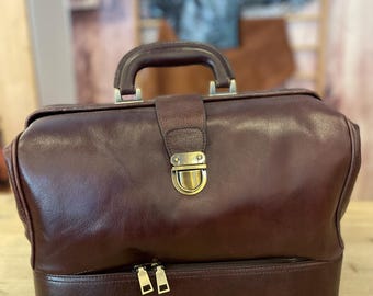 1940年代ヴィンテージドクターズバッグ、レザースチームパンクバッグ