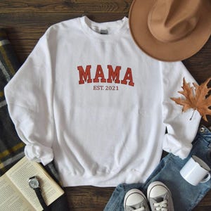 Suéter con purpurina bordado personalizado para mamá, papá, regalo del Día de la Madre, camiseta bordada, sudadera, regalo personalizado para mamá y abuela para la futura mamá