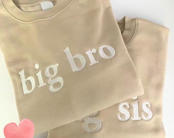 Embroidered Big Sister/Brother Sweatshirt: Personalized Sibling Announcement