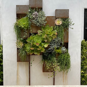 metal wall planter - offset