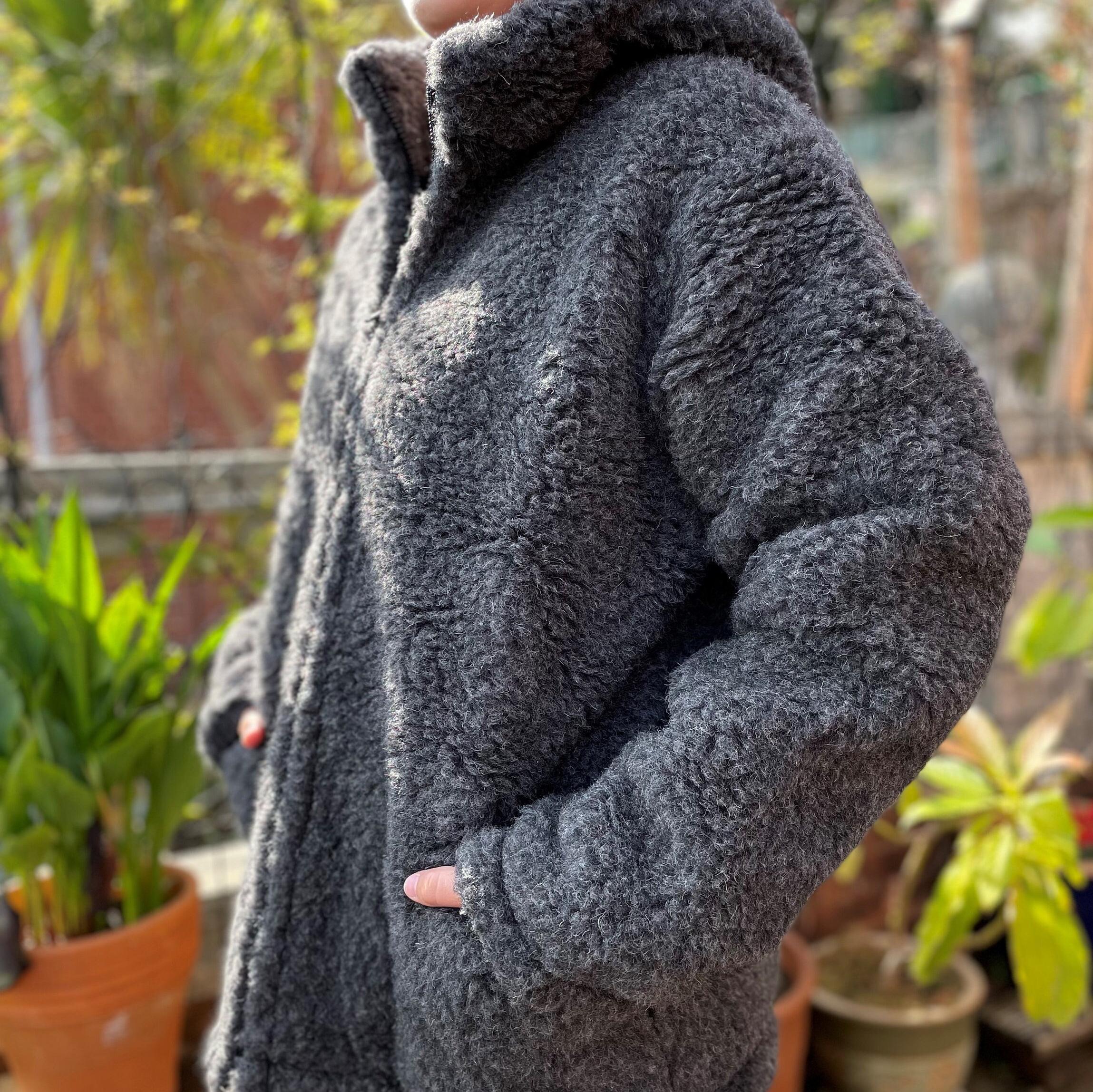 Lambs Wool Jacket With Hood ~ Natural Woollen Womens Mens Lambs Wool Jacket With Hood ~ Natural Woollen Womens Mens
