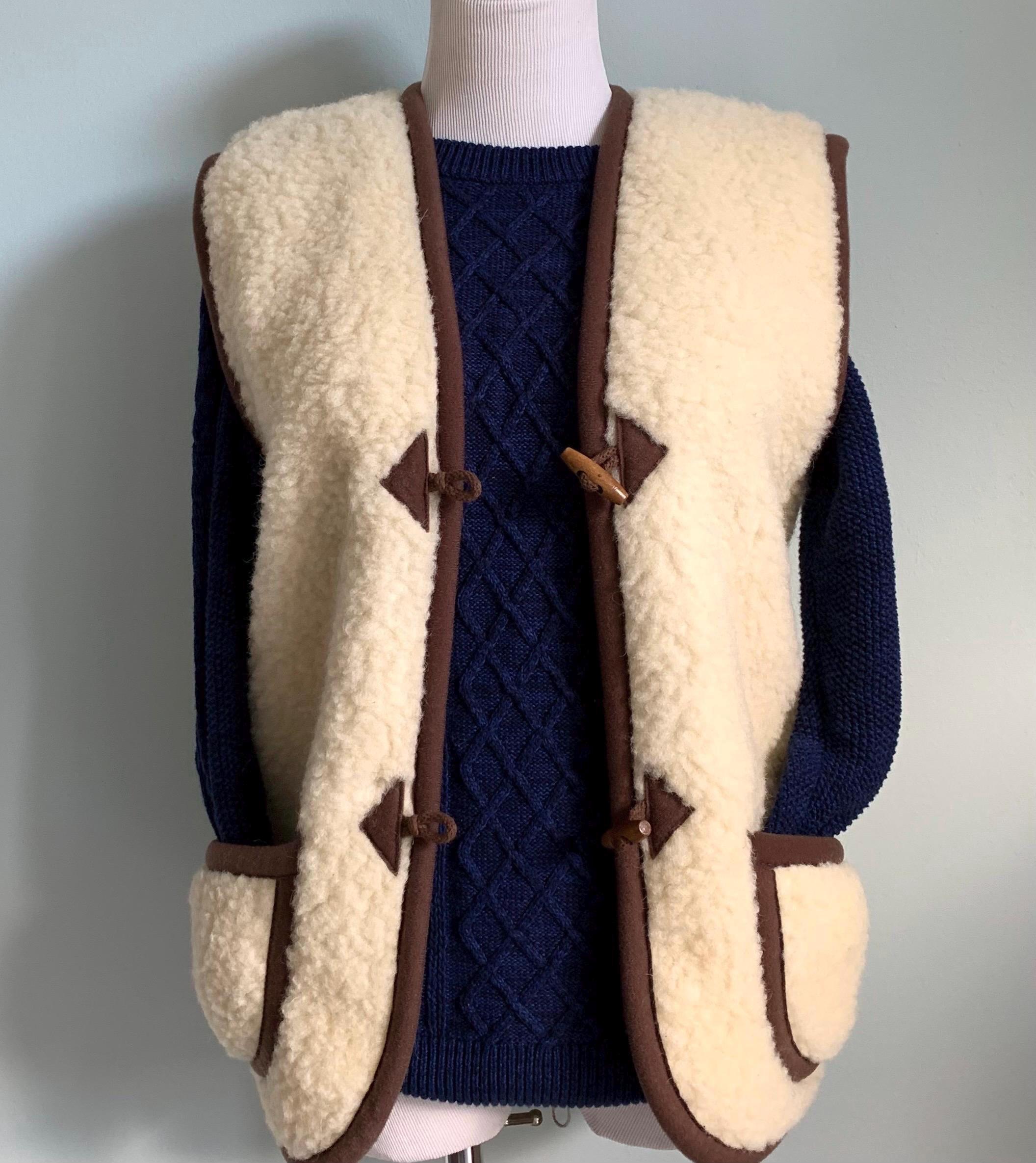 Pretty Wire Gilet Sans Manche Camel Naizaiga Silk Linen Blending V