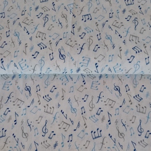 170 x 100 cm / 67&quot;x 39&quot; Cotton fabric in white and blue colors with music notes pattern