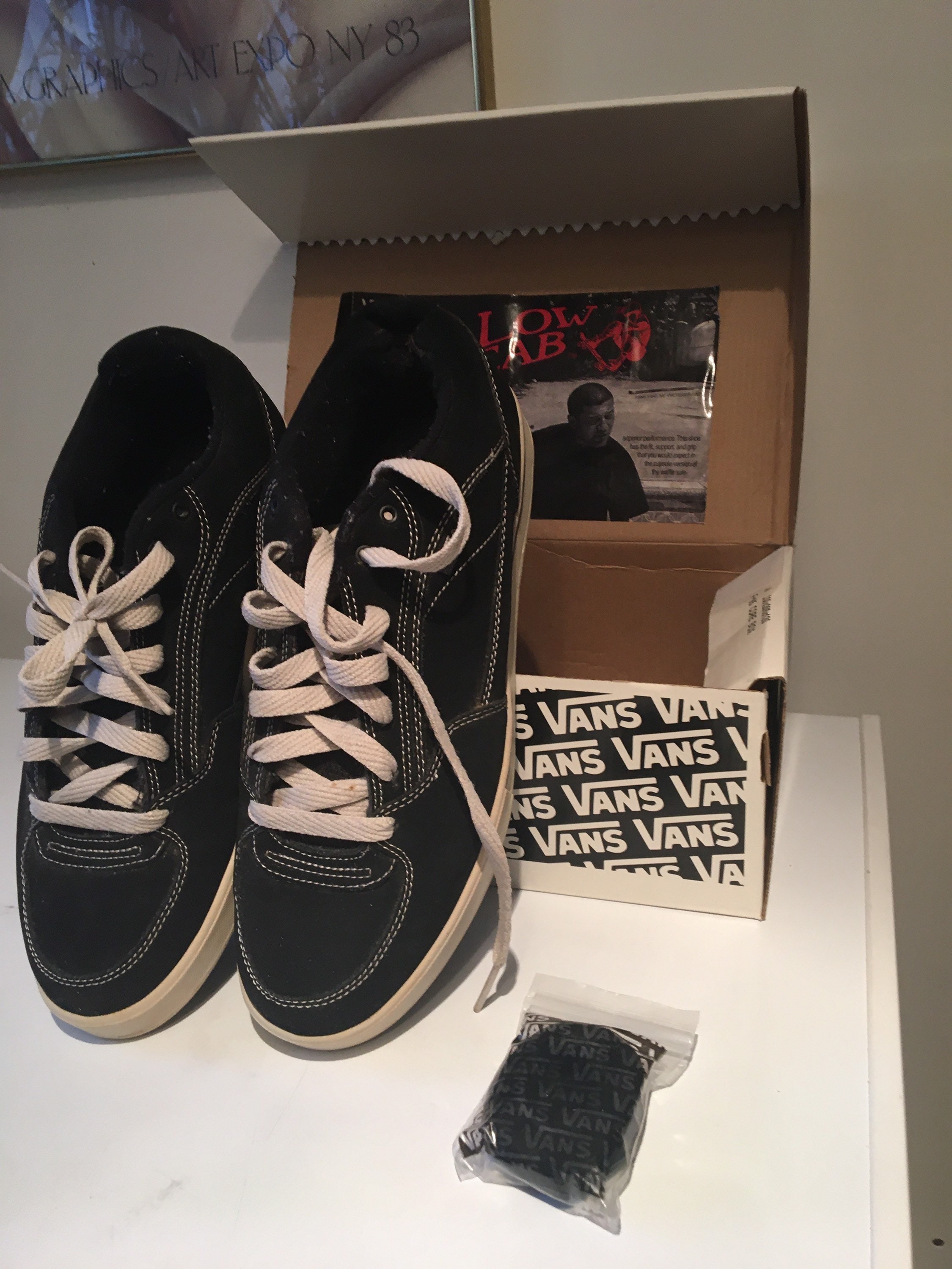 vans shoes tie style