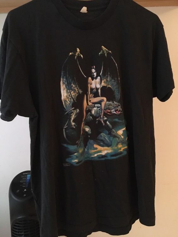 Boris Vallejo, incubus,vintage t shirt, t shirt,b… - image 1