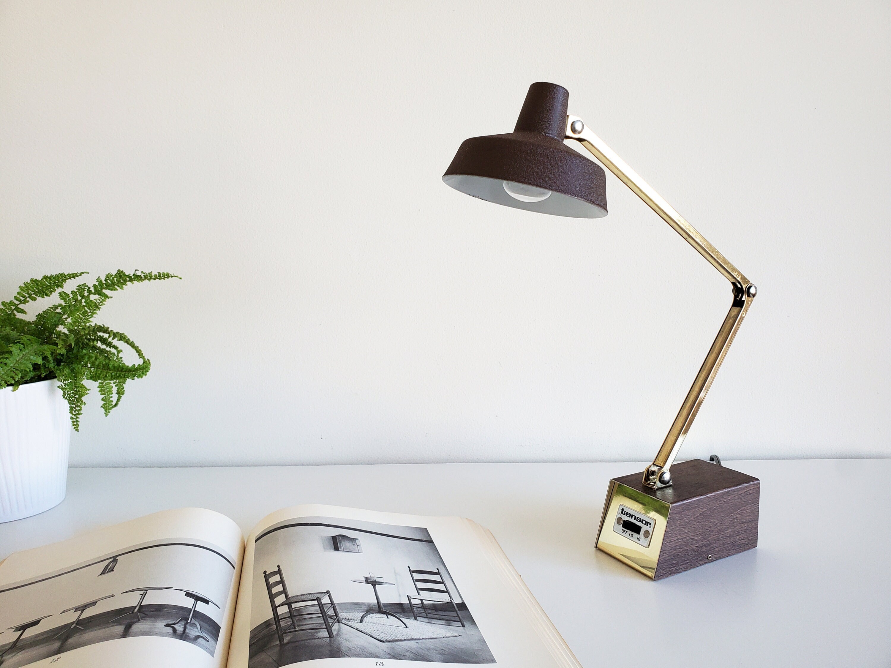 Vintage tensor store desk lamp