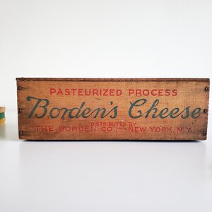 Borden's Cheese Box image 9