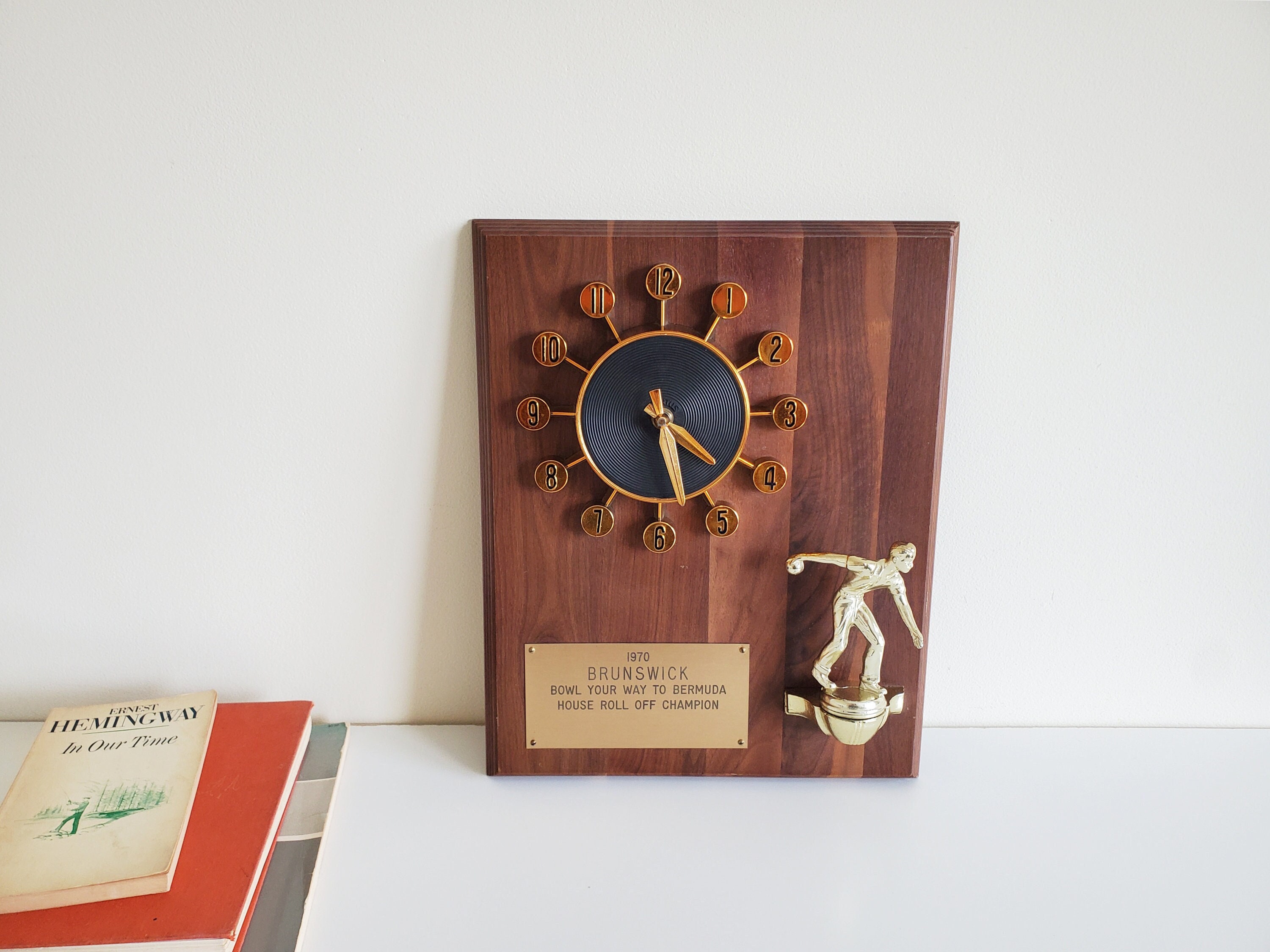 Vintage Bowling Clock - Etsy Canada