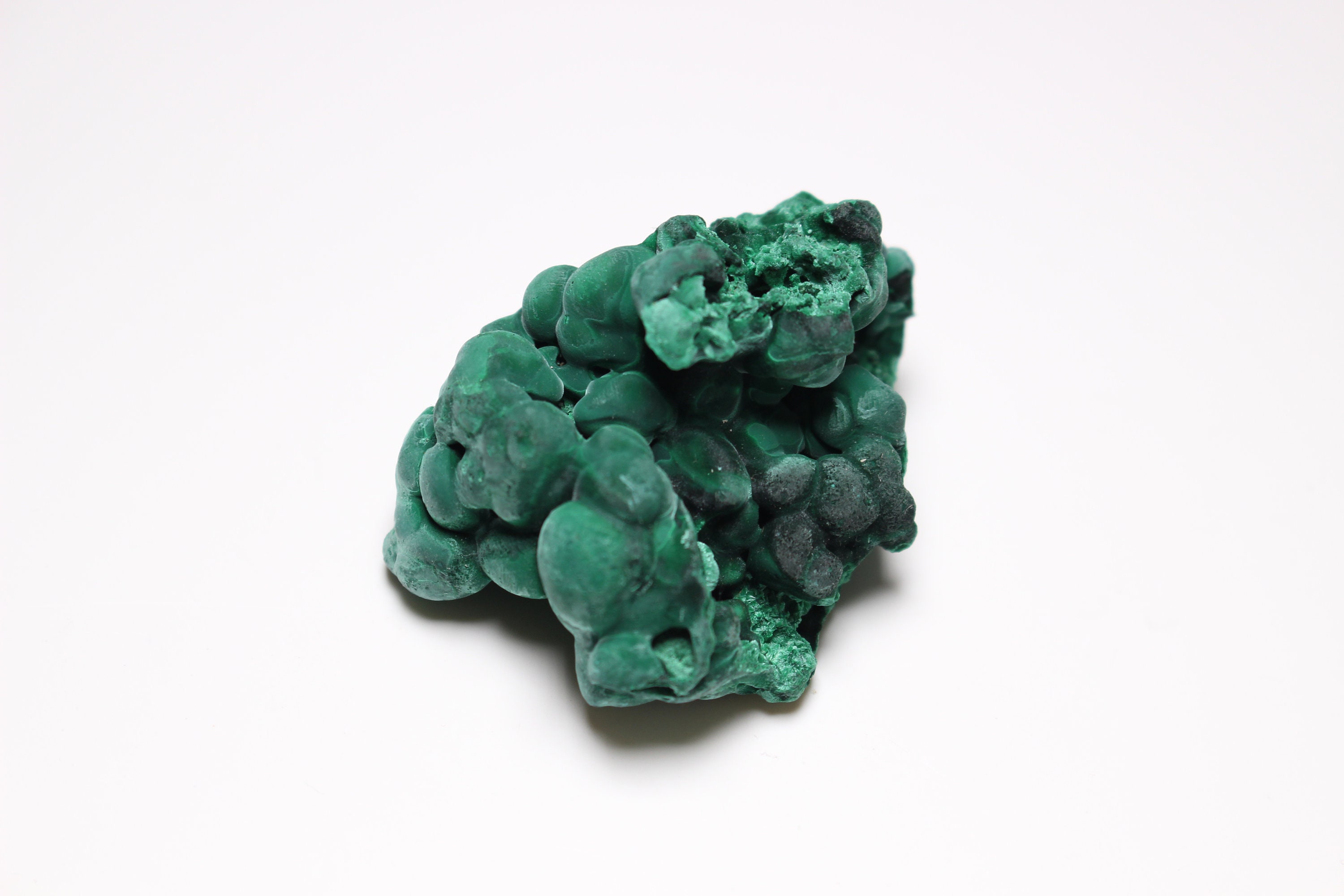 Dalle de pierre semi-précieuse de malachite verte, fournisseur de dalle de pierre  précieuse Chine, fabricant de dalle de malachite Chine
