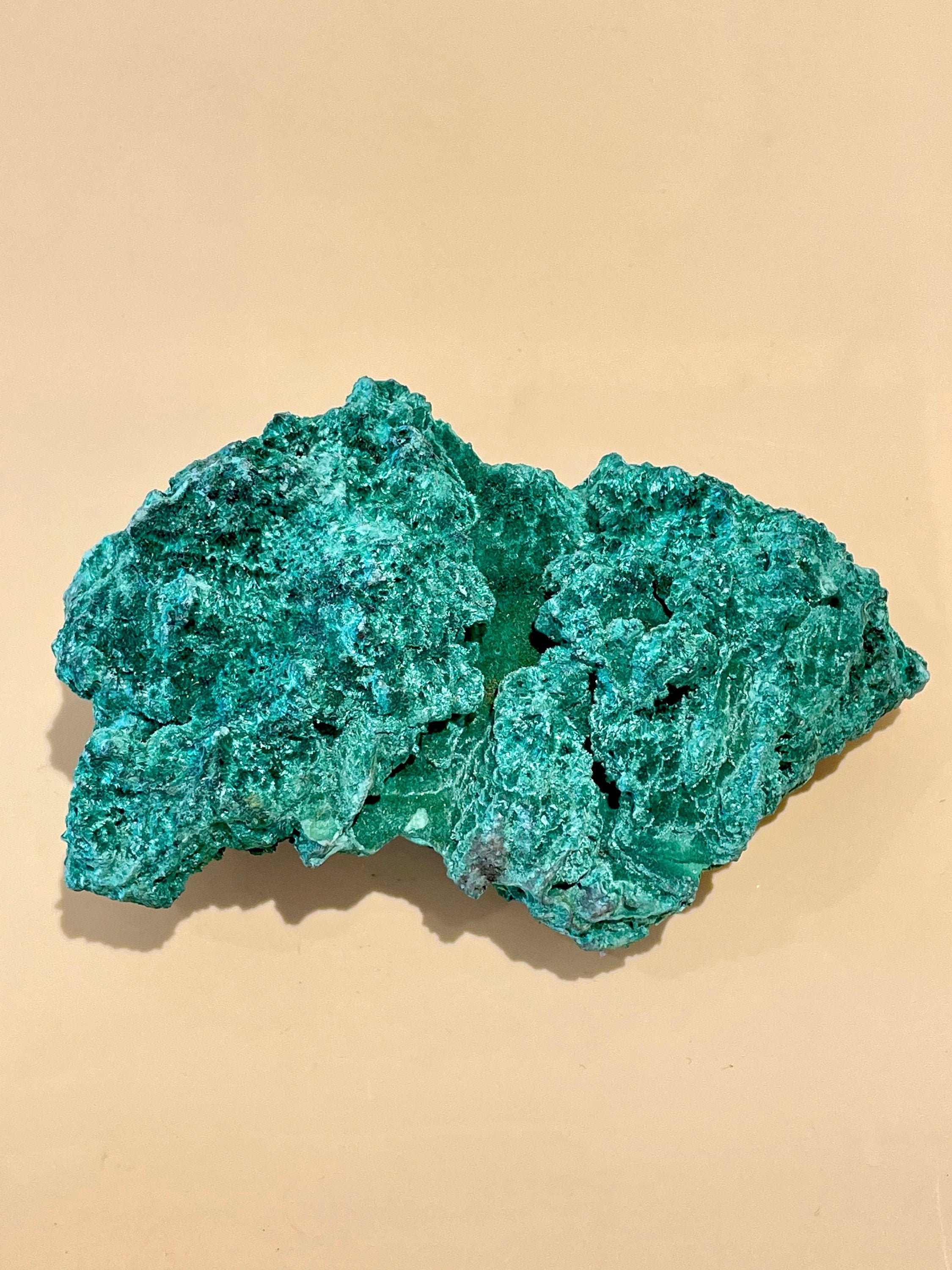 Rare Spécimen Malachite 250 G Pierre Brute Naturelle, Cristal de Malachite Velour Fibreux