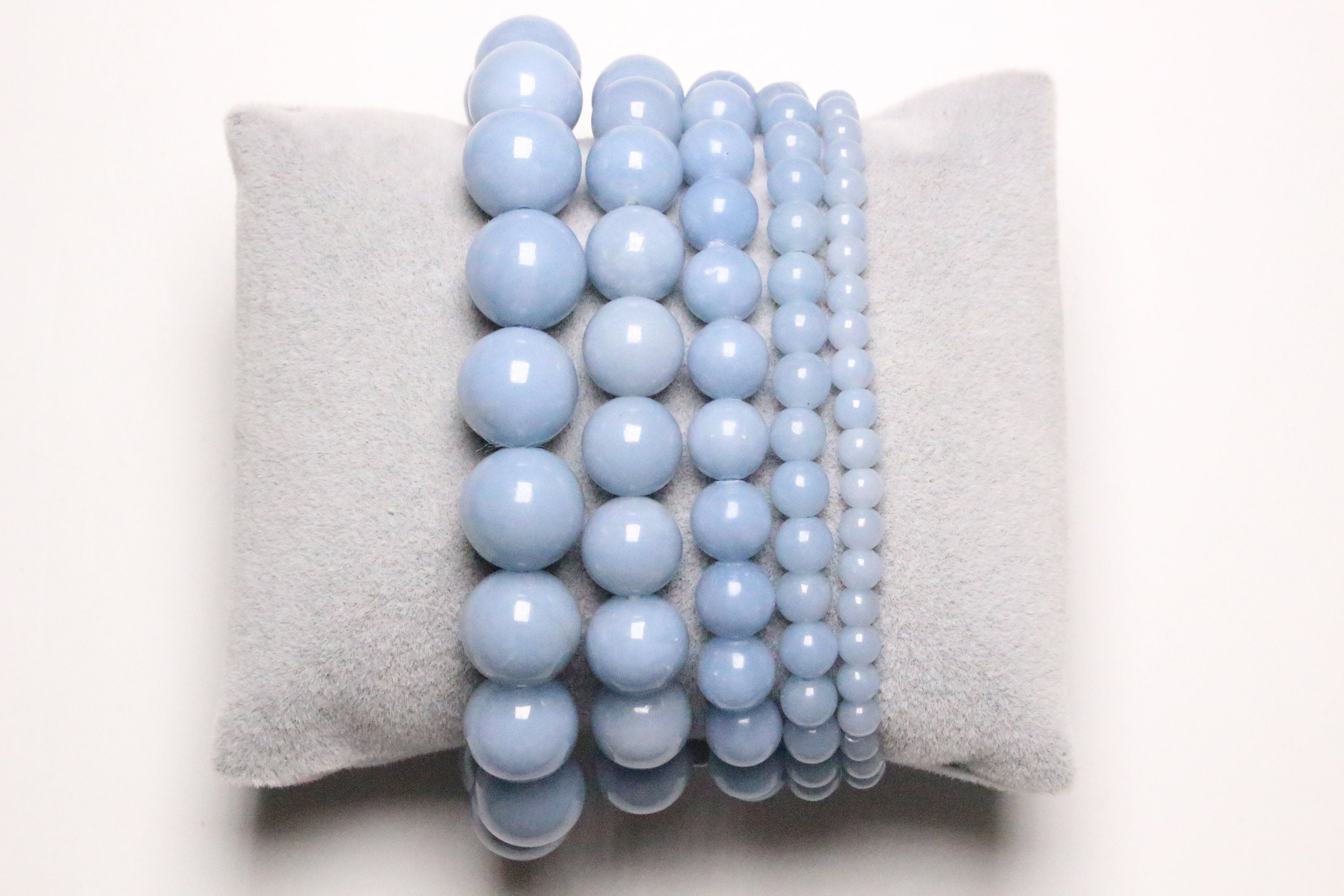 Perles pierre naturelle angélite 10mm brillant noir bleu