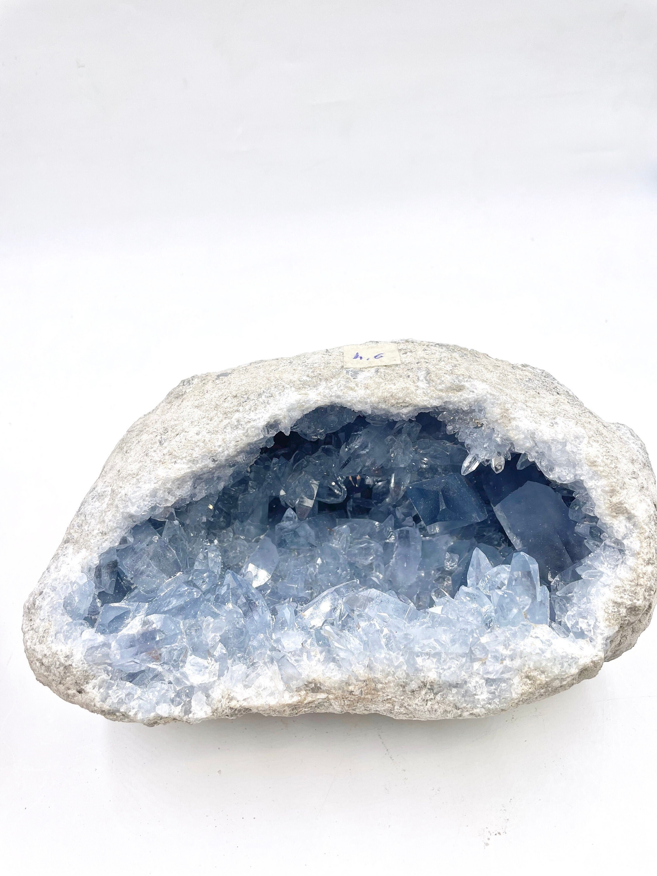 Géode en Celestine Aaa 46 Kg , Druse Celestine Amas de Cristal Pierre Naturelle Semi Précieuse Geode