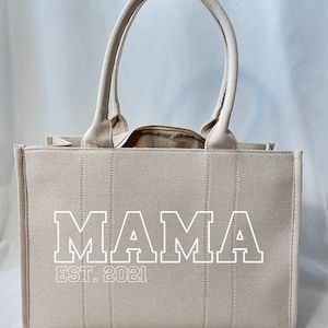 Personalisierte MAMA Tasche mit Wunschjahr – Shopper mit Reißverschluss | Geschenkidee | 20L Volumen | Beige Handtasche