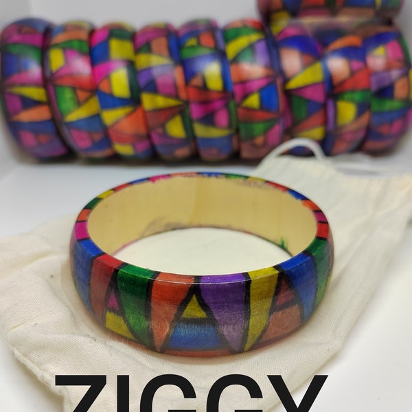 Beautifully Crafted Wooden Bangle Bracelet with Vibrant Artist Pattern - Great Gift Idea! ZIGGY