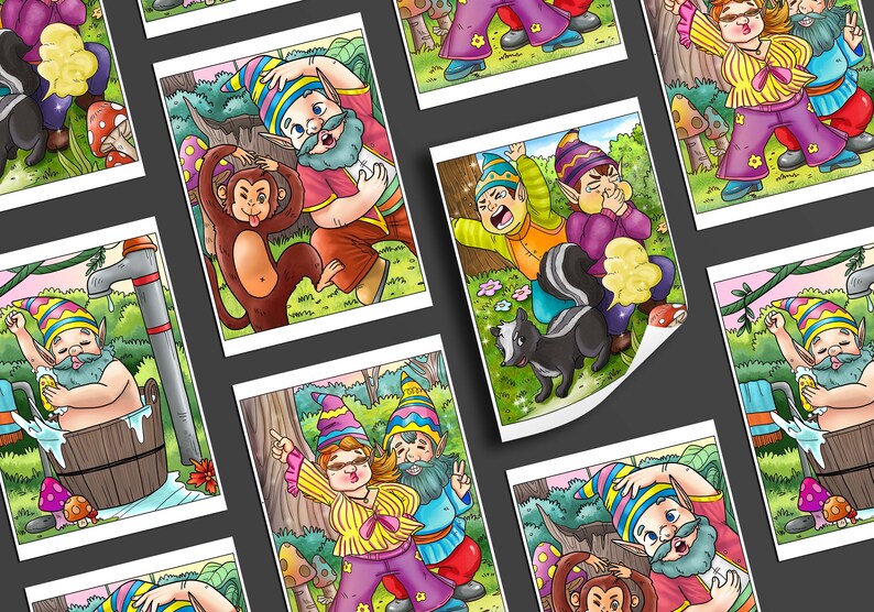 K&ouml;nnte beinhalten: Ein Satz von neun illustrierten Karten mit bunten Gnomen in verschiedenen Szenen. Die Gnome tragen bunte H&uuml;te und Kleidung. Die Szenen beinhalten einen Gnom, der ein Bad nimmt, einen Gnom, der mit einem Affen spielt, und einen Gnom, der von einem Stinktier verfolgt wird.