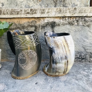 PACK OF 2 Natural Viking Horn Mugs Horn Tankards Tree of Life Ale Mead Beer Pint Mugs Personalized Gifts for Dad Husband Brother Groomsmen
