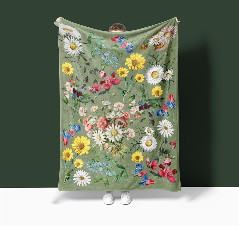 April Birth Flower Blanket, Sage Green Throw with Daisy & Sweet Pea (Velveteen) image 1