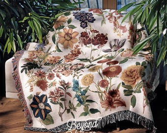 Vintage Wildflower Throw Blanket: Woven Wall Hanging Tapestry, Cottagecore