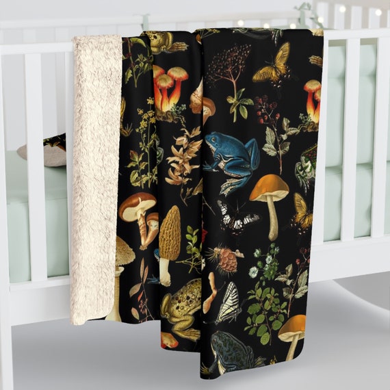 Forest Frogs & Flowers Sherpa Blanket Mushroom Blanket Cottagecore Aesthetic Large Warm Fluffy Thick Blanket Goblincore Dark Academia
