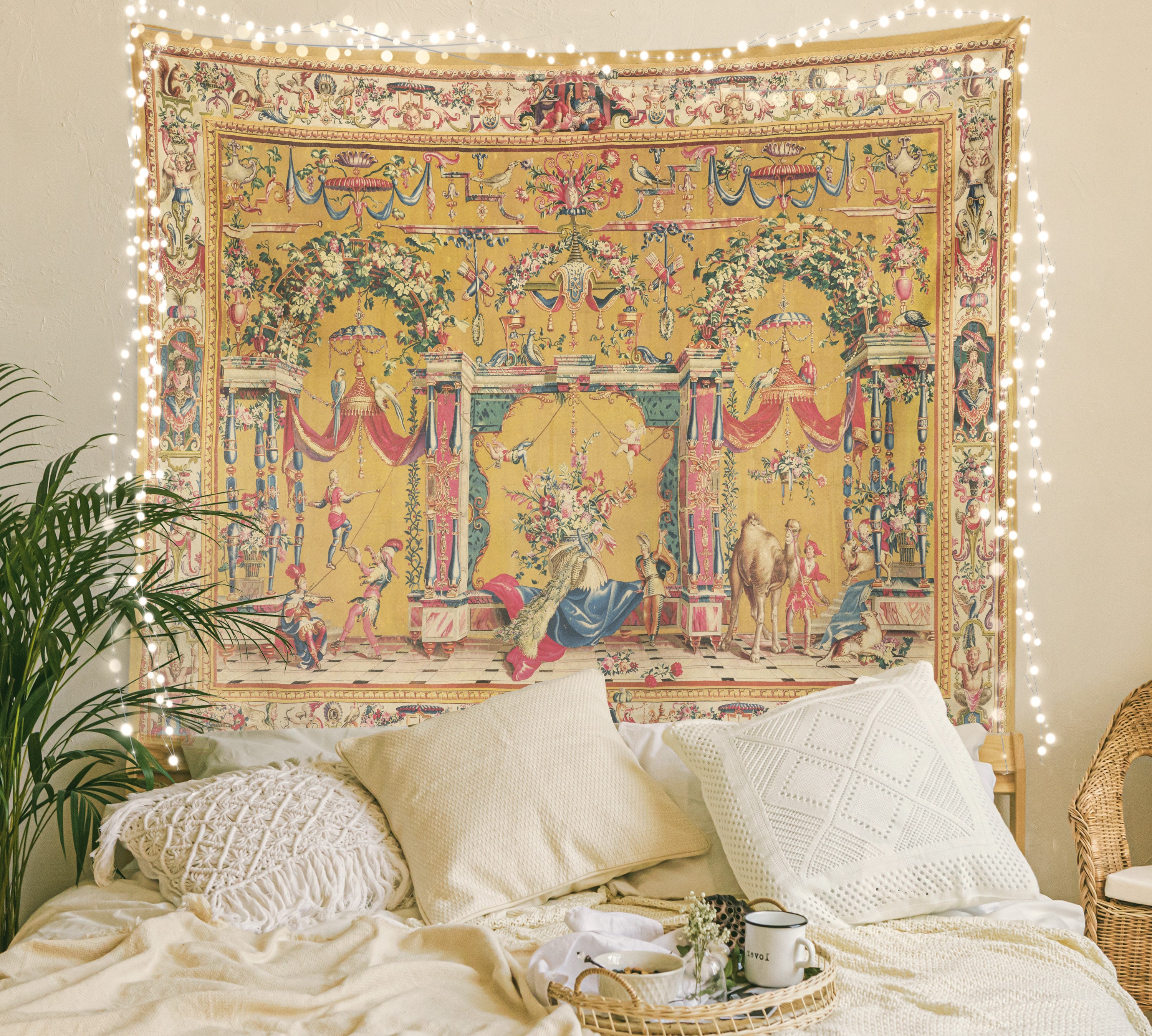 How to Hang a Tapestry in Dorm: Easy & Stylish Tips