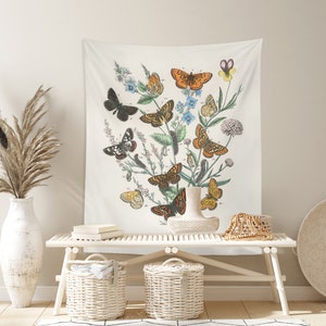 Gobelin z motywem motyli w stylu vintage: dekoracja pokoju w akademiku Fairycore Floral