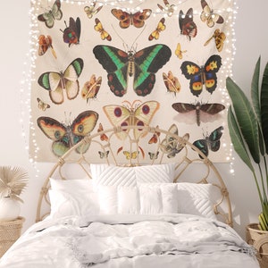 Vintage Butterfly Tapestry Light Academia Dorm Decor Butterflies Decor Art Beautiful Wall Hanging Cottagecore Aesthetic, Above Bed Decor