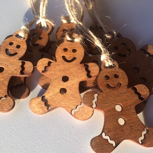 Handgemachte hölzerne Lebkuchen Mann Weihnachtsbaum Ornament