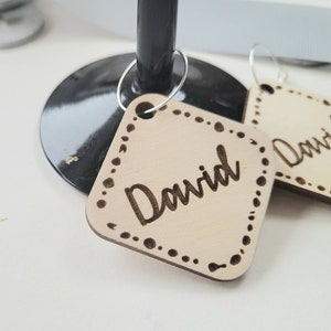 Personalized wine pendants WOODEN wine glass pendants Wine charm place maps Wooden wine pendants Party Favor Wine Charms