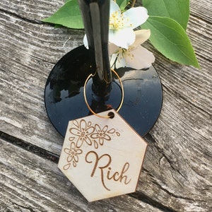 Wine glass charms,Drink Charms,Wedding Favours,Personalised Wooden glass Charm,Place Name setting