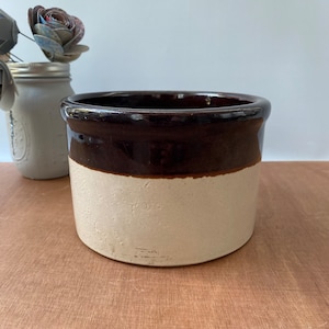 Antique Brown Tan Stoneware Crock, Vintage Brown Crock USA, Farmhouse Primitive Crock, Primitive Stoneware Americana