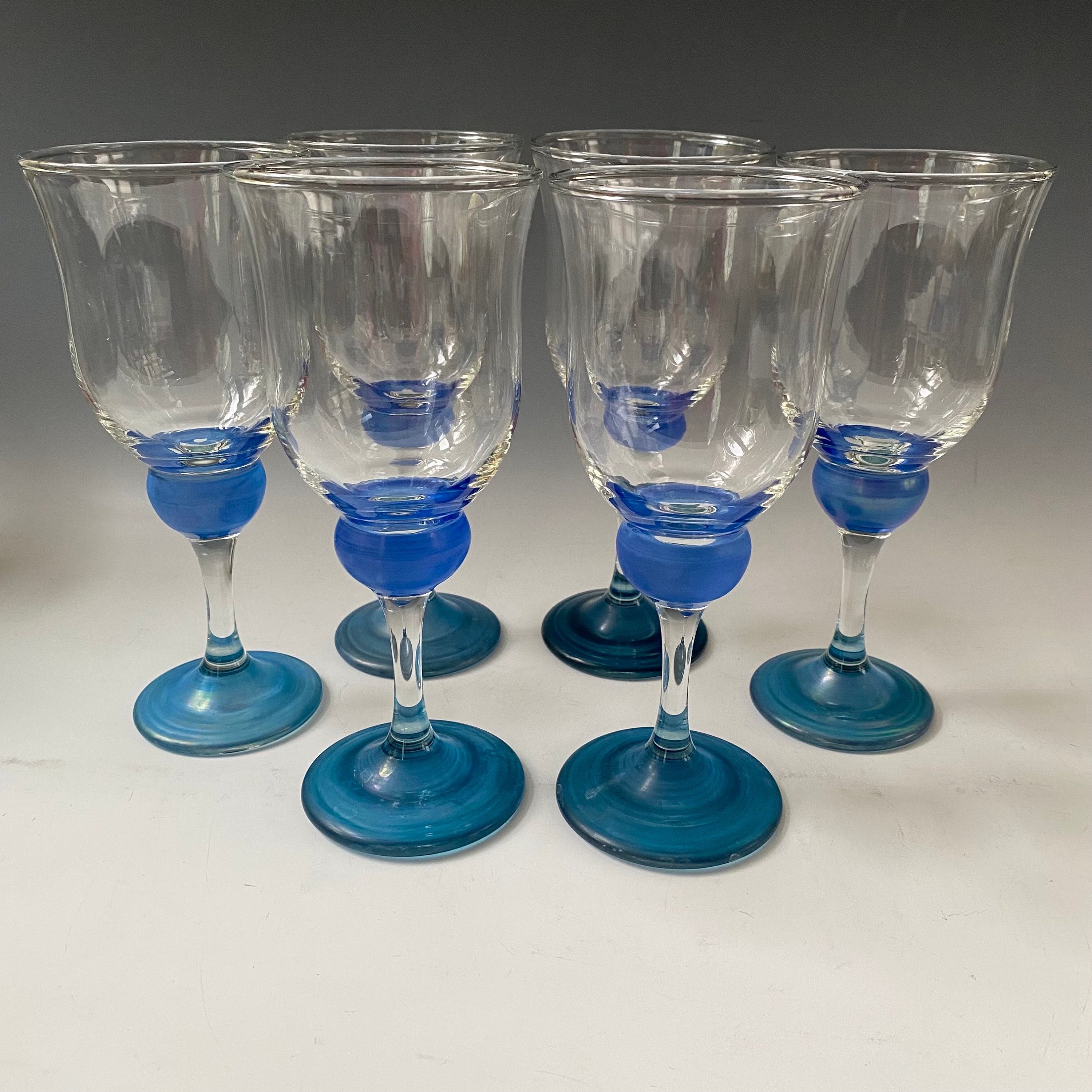 Ada 08 Set of 6 Water Glasses with Stem
