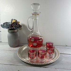 Italienska Ruby Flash-karaffer och cordial-shotglas, MCM-karaffglas, MCM-barbehör, Ruby Flash-karaff, Ruby Flash-glas