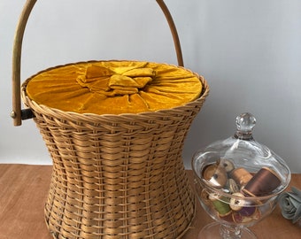 Cesta de costura de terciopelo de mimbre vintage de los años 50, cesta de costura de mimbre vintage para tejer