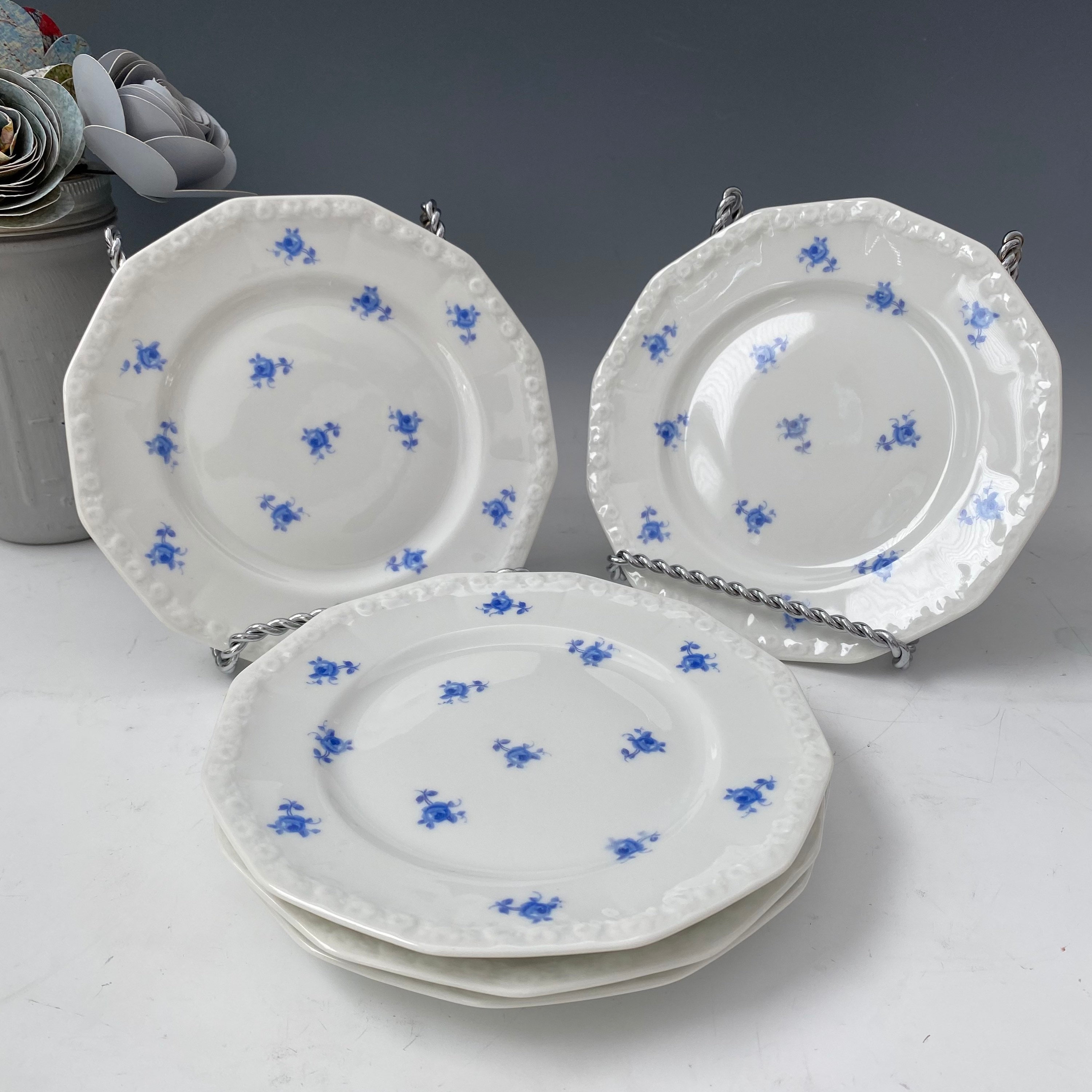 美品 ヴィンテージ♦️サラダ スイーツ フルーツ皿♦️豪華 ローズ彫刻♦️送料込 美品 ヴィンテージ♦️サラダ スイーツ フルーツ皿♦️豪華