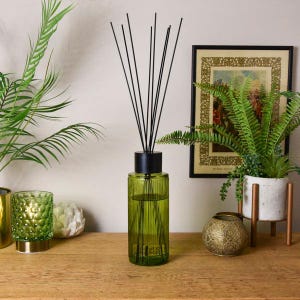 Honeysuckle & Galbanum - Elegant Green Glass Reed Diffuser, 1200ml