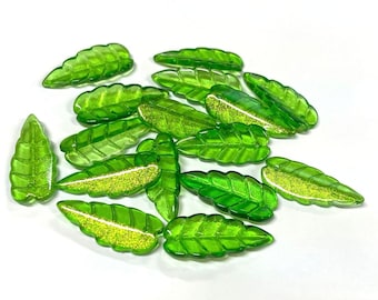 20pcs of Green Leaf Glass Beads with Gold Glitter Powder 23mm(No.LFSH14-1227)