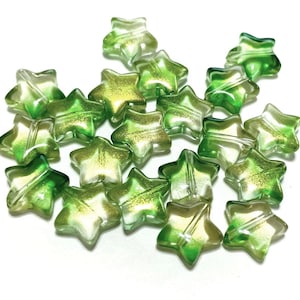 20pcs of Green Star Glass Beads with Gold Glitter Powder TranslucentStar Bead 10mm(No.ST14-1053)
