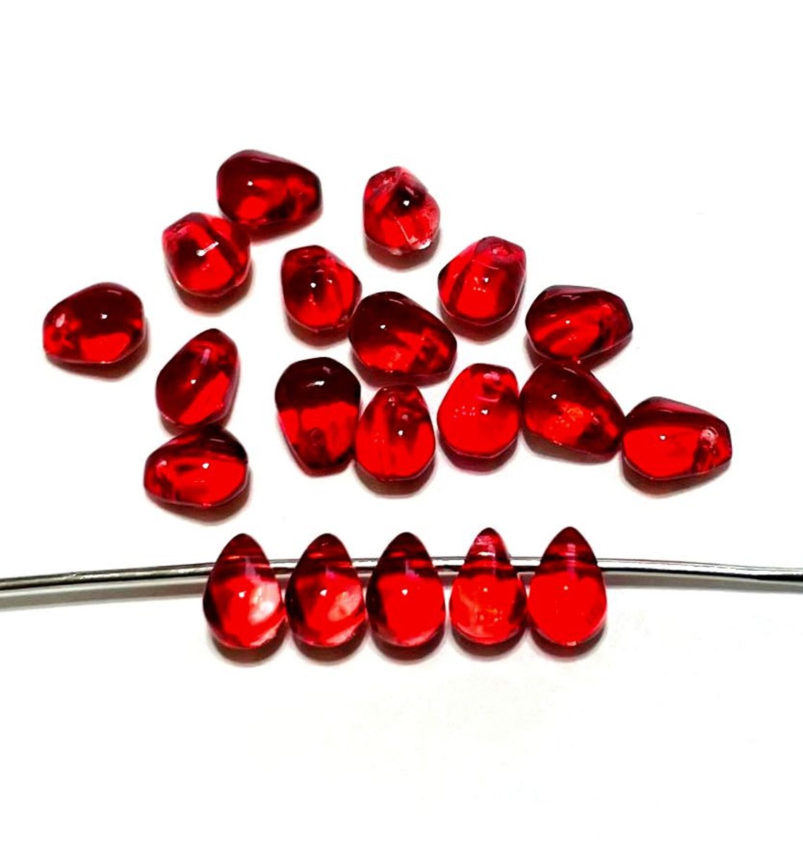 20pcs of Small Red Teardrops Beads Glass Beads 6mm NO.TTD1 Etsy