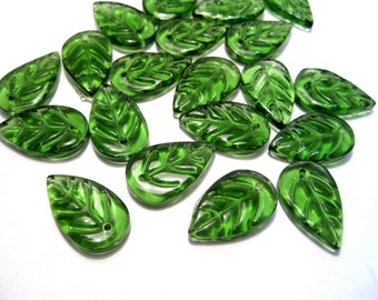 20pcs of Green Leaf Glass Beads Flat Leaf Beads 18mm(No.LF7-1141)