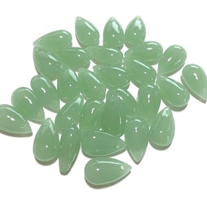 20pcs of Imitation Jade Green Teardrop Beads 13mm(No.10-2060A)