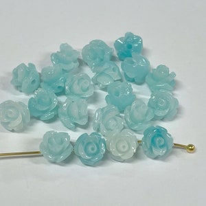 20 perles de fleurs roses en dégradé de bleu, poudre de coquillage, 6 mm (réf. SFL2-2708)