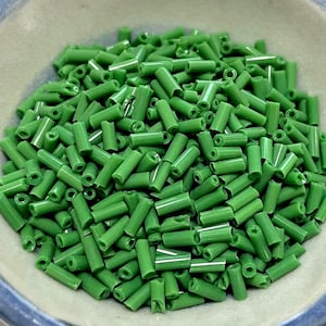 20 Grams Opaque Green Bugle Beads 4.5mm(No.BST25-104)