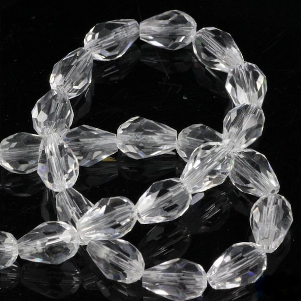10pcs of Clear Transparent Faceted Teardrop Glass Beads 12x8mm(No.TD1-2083)