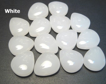 10pcs of White Teardrop Beads 12mm Glass Teardrop Beads Puffed teardrops(No. 1546)