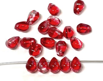20pcs of Small Clear Red Teardrops Beads Glass Beads 6mm (NO.TTD1-1656)